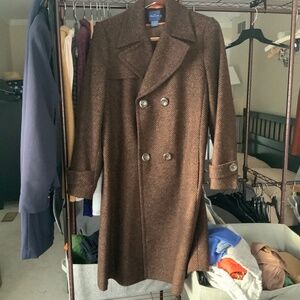 Double breasted Long trench style wool coat women’s L